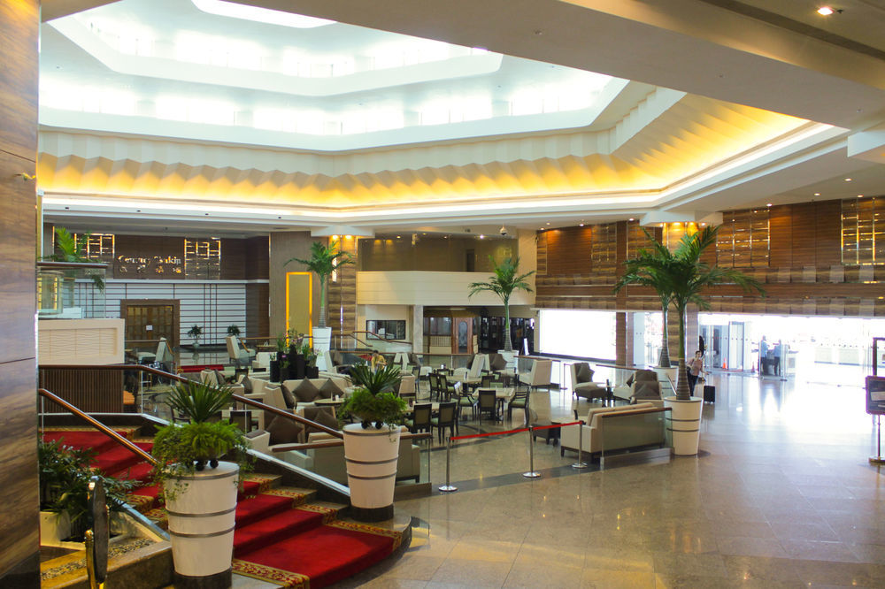 Century Park Hotel Manila